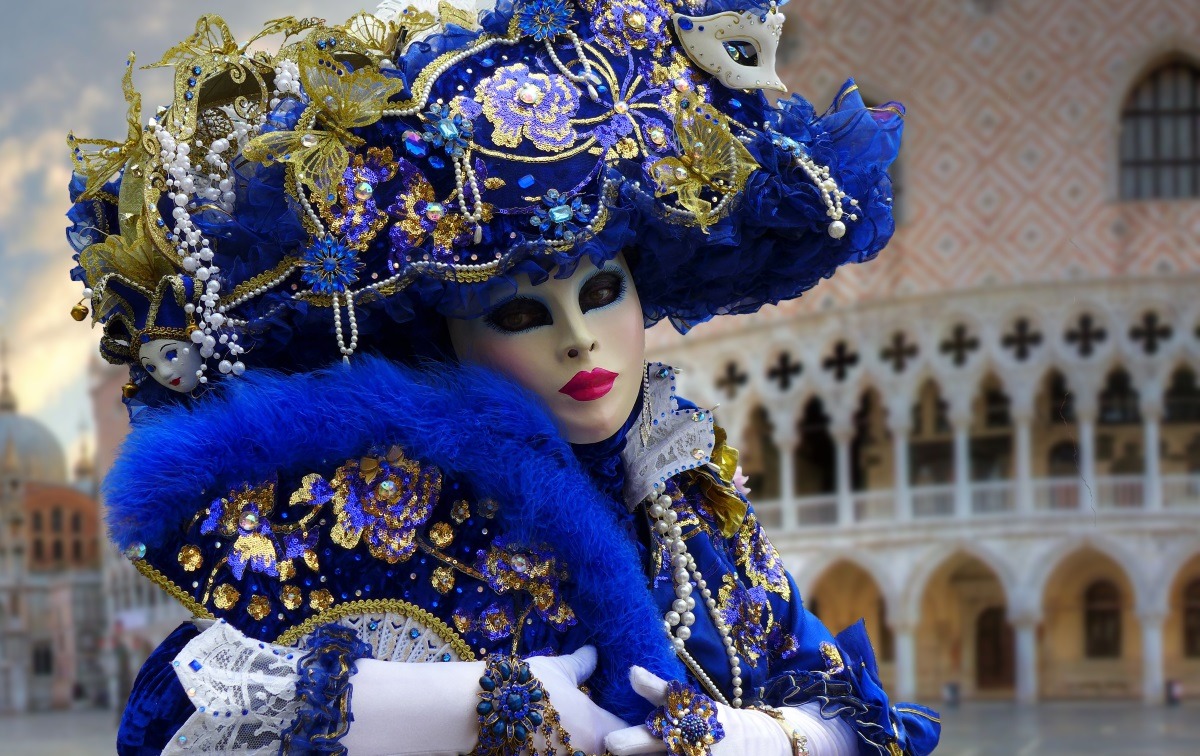 Between Vienna and Venice